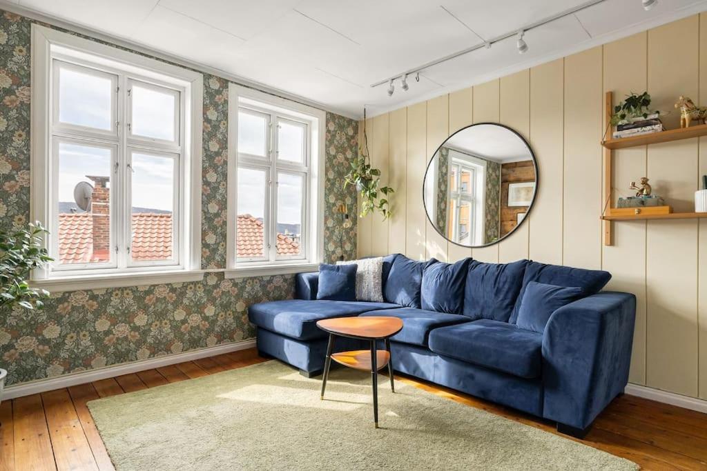 Villa Det Lille Rode Huset Ved Floibanen Bergen Exterior foto